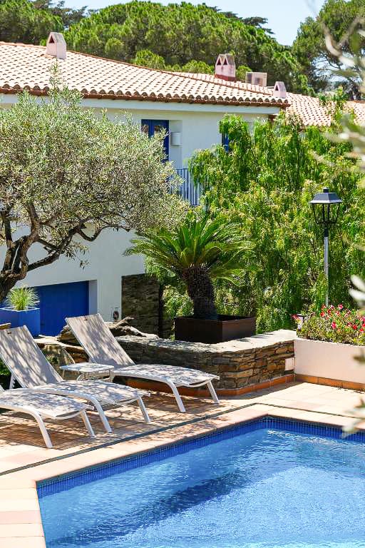 Hotel Blaumar pool