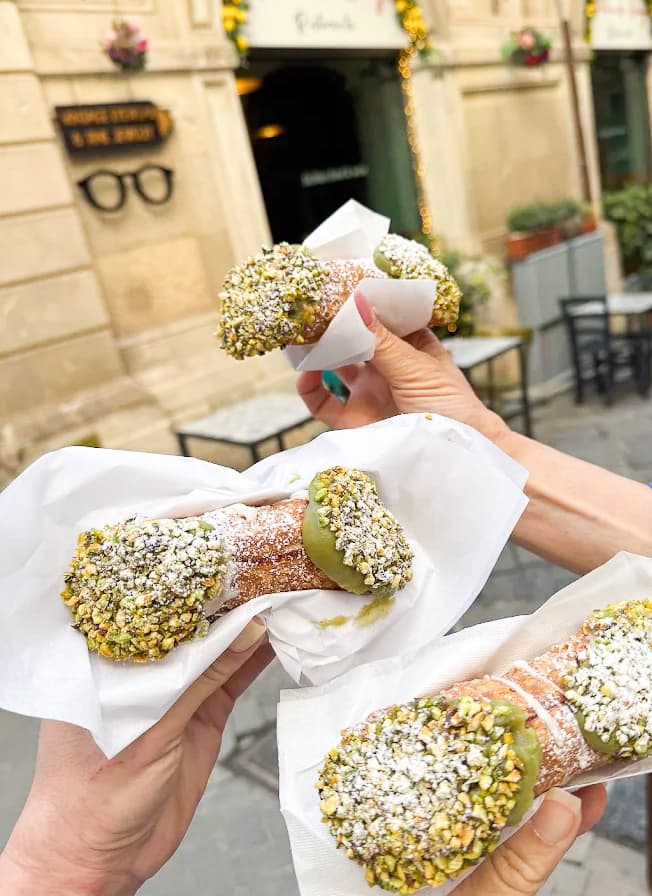 Fresh cannoli in Sicily