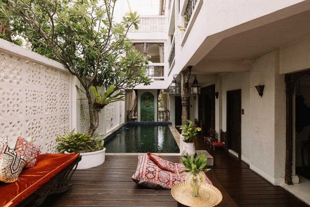 At Niman Conceptual Home